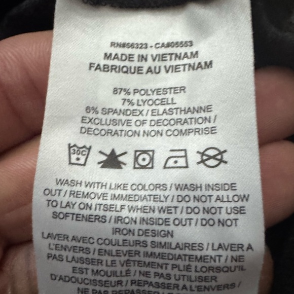 Nike Rise 365 Running Division
Men's Dri-FIT Short-Sleeve Running Top - Picture 5 of 8